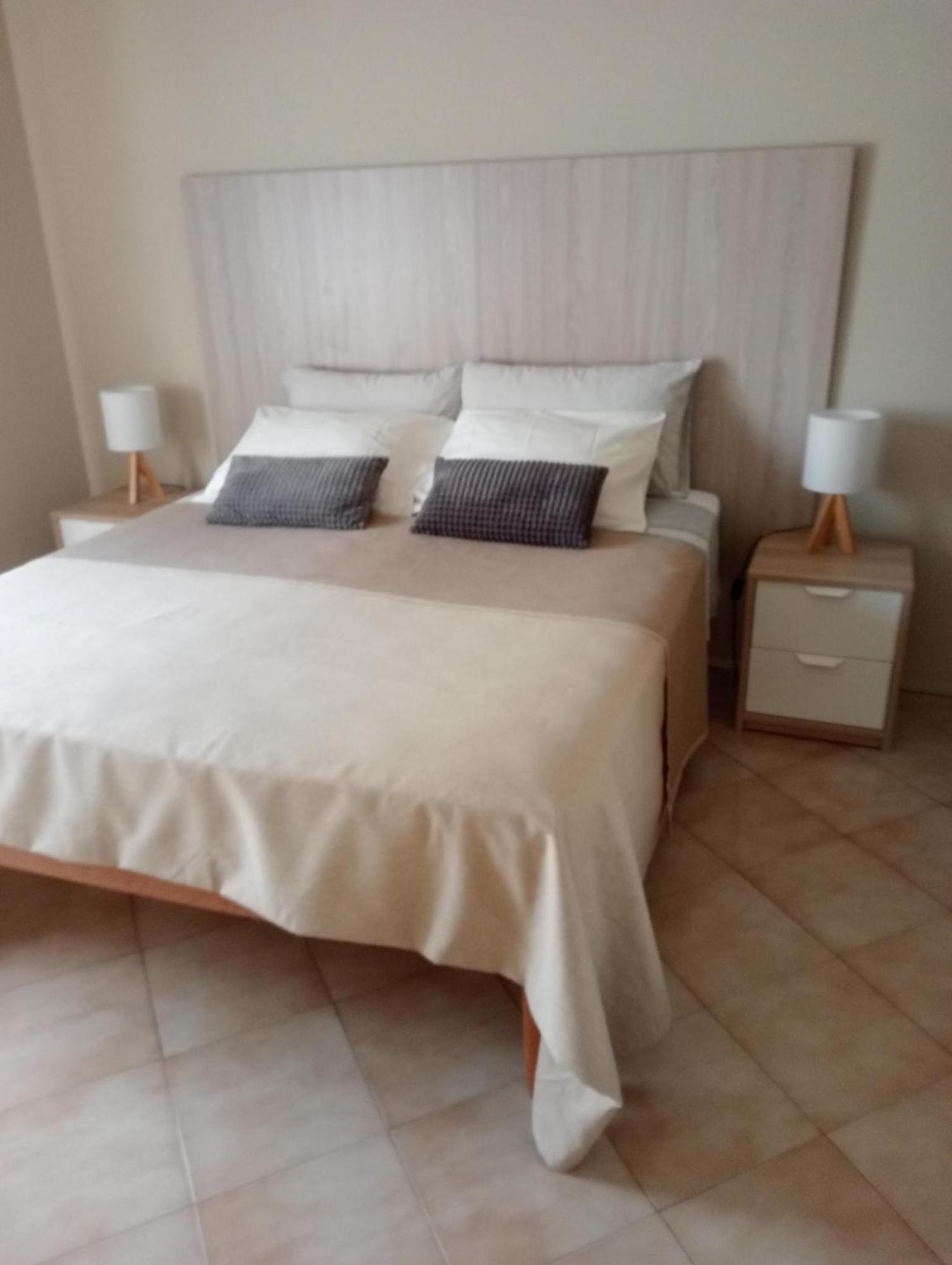 Bed And Breakfast Nikari Фолиньо Екстериор снимка
